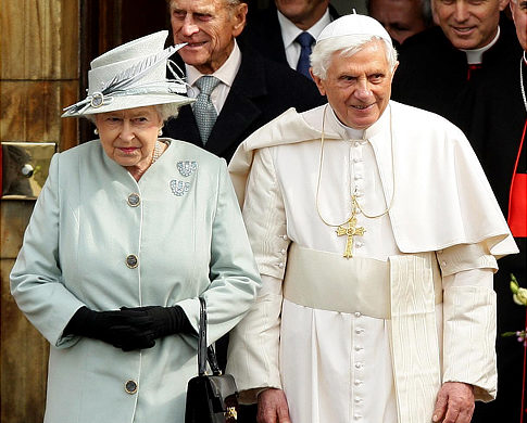 Queen Elizabeth and Pope Ratzo